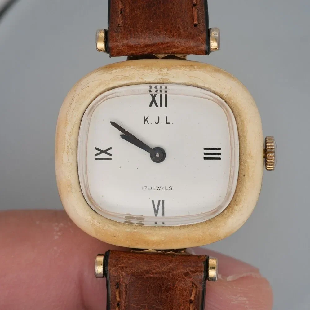 Vintage KJL Kenneth Jay Lane Women’s Watch Faux Ivory Case 17 Jewel Mechanical